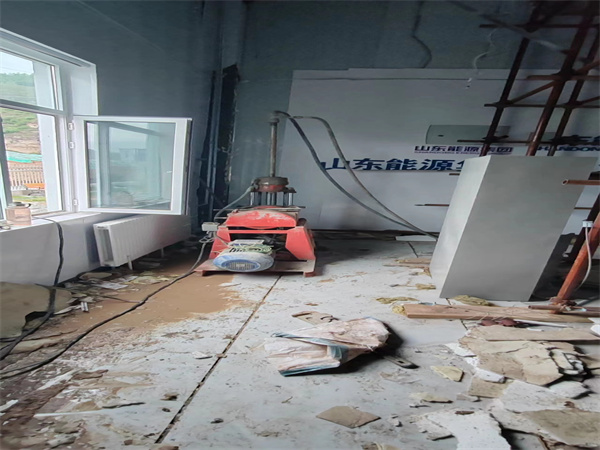 博望地基基础下沉墙体裂缝加固注浆顶升施工